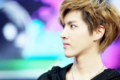 吴亦凡和鹿晗的照片